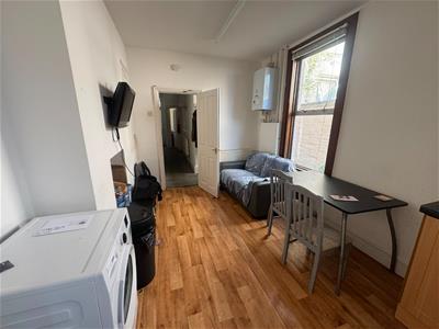 Picture 5